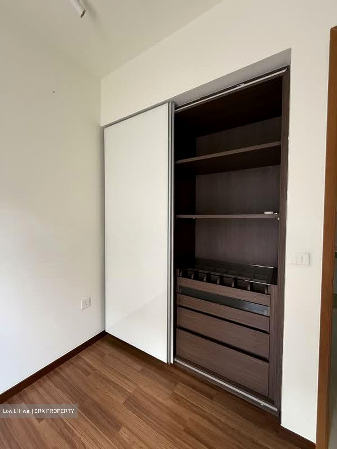 Terrasse (D19), Condominium #584034241